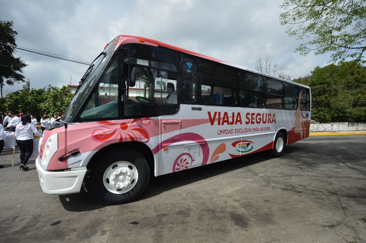 Inicia SSP, en Xalapa, programa Transporte Mujer Segura