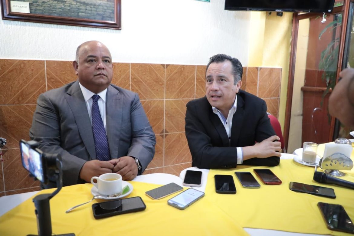 Yo no litigo en medios, deja Cuitláhuac caso de José Manuel «N» en manos de la FGE y un juez
