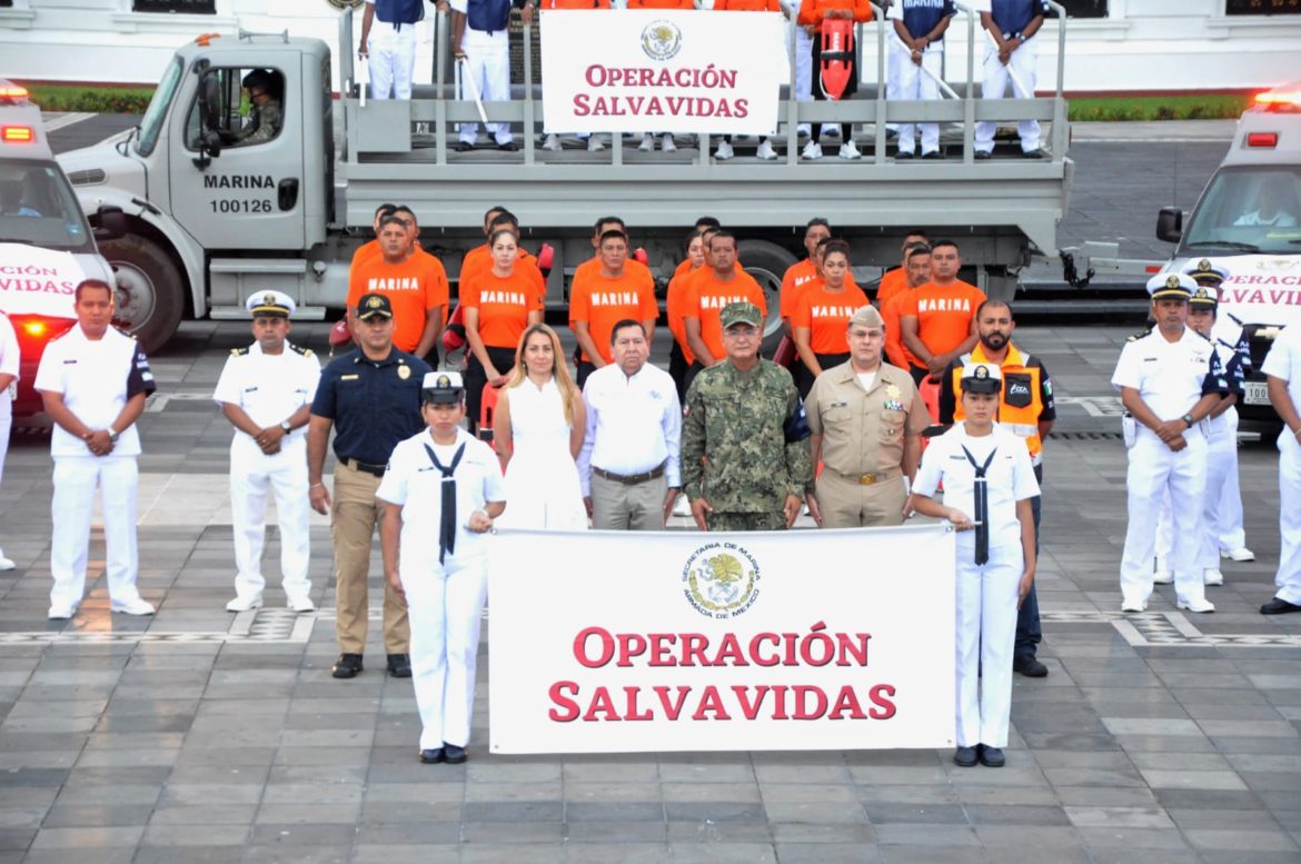 Arranca Marina operación ‘Salvavidas Verano 2022’ en playas de Veracruz