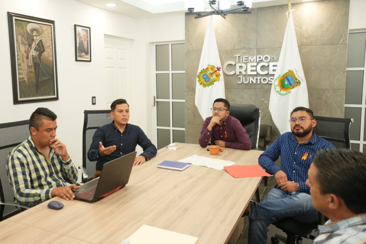 Para garantizar el agua en La Estanzuela, Erick Ruíz gestiona ante Conagua y CAEV pozo profundo