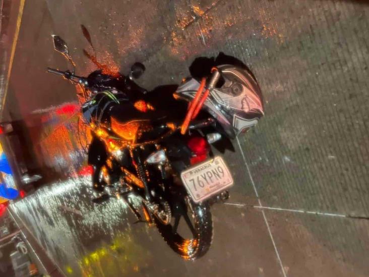 ¡Pierde la vida al instante! Motociclista sufre accidente en el bulevar de Boca del Río