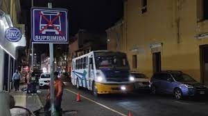 Se elimina parada de autobús en calle Ejército Mexicano